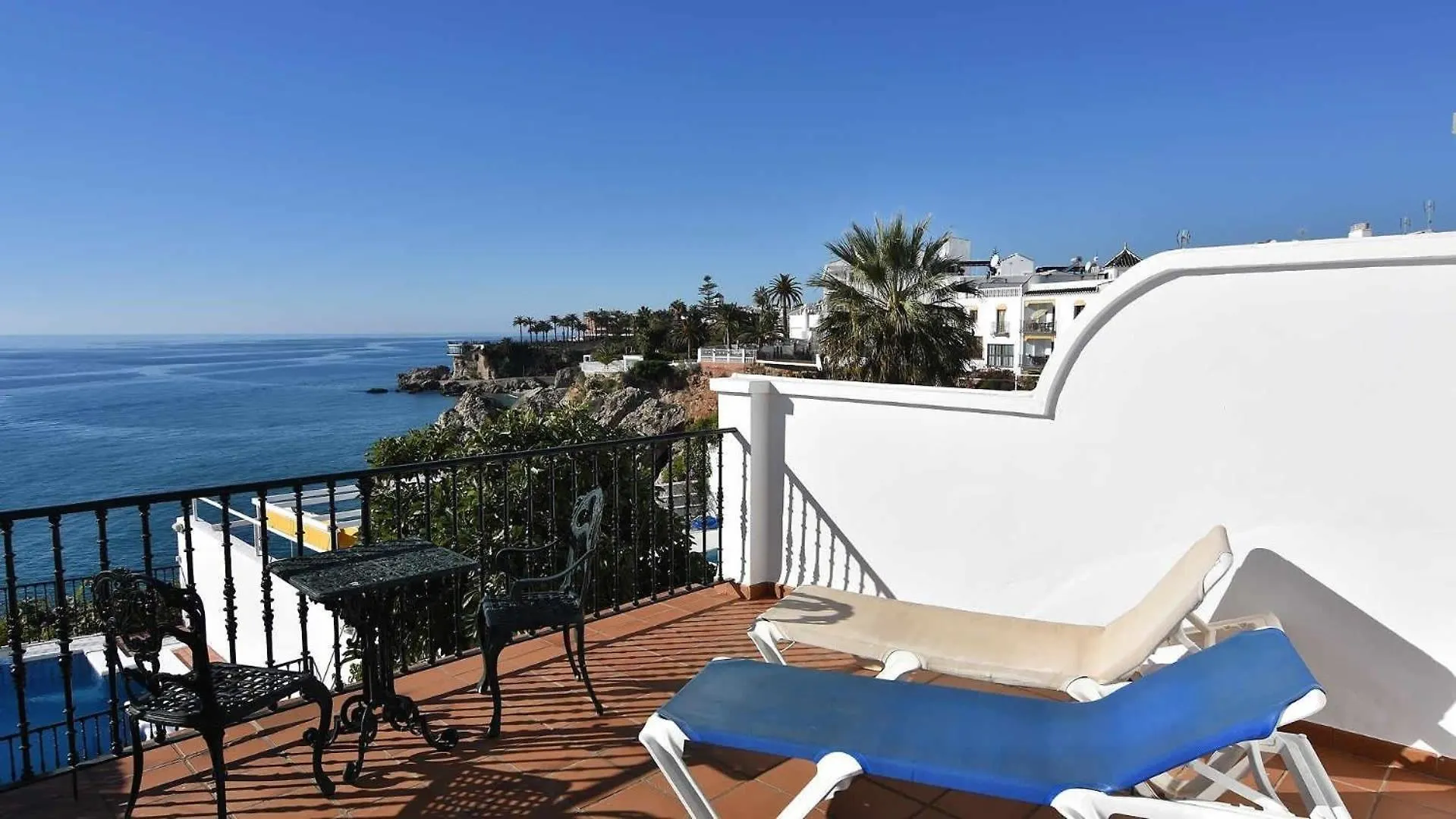 Ferienhaus Mit Privatpool Fuer 6 Personen Ca 106 Qm In Nerja, Andalusien Costa Del Sol 0*, Nerja Spain